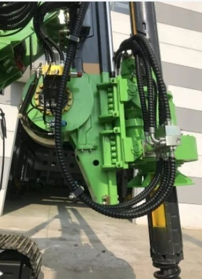 KR90C گشتاور 90KN.M دکل شمع بندی هیدرولیک 1200 میلی متر عمق 32 متر سرعت چرخش 8 - 30 دور در دقیقه