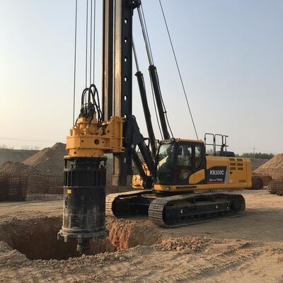 KR300C ماشین چرخ دار استخر با 320 kN.m گشتاور برای 54m عمق حفاری و 2500mm قطر