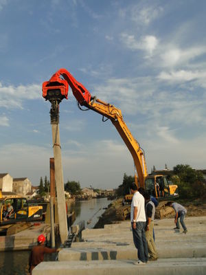 کیفیت  TYSIM VS400 Excavator Hammer Mounted Pile Driver / Pile Driving Hammer 2.15t کارخانه